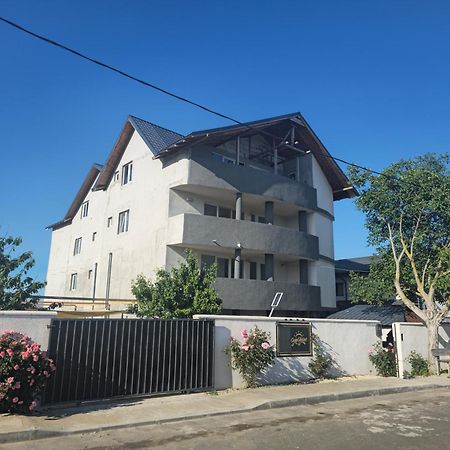 Sunshine Hotel Schitu Kültér fotó